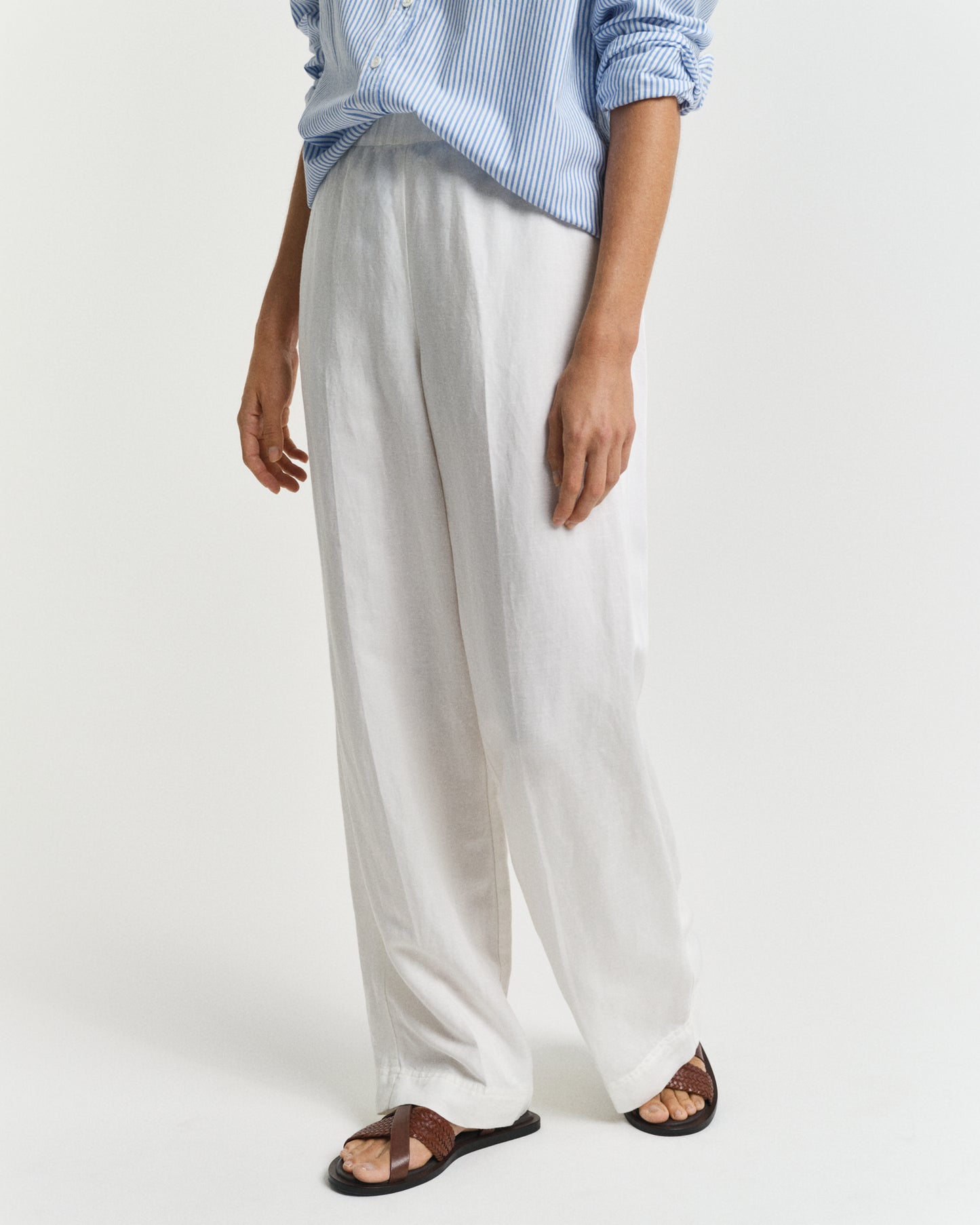 Relaxed Fit Linen Blend Pull-On Pants