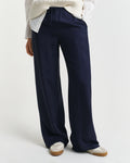 EVENING BLUE, FLUID DRAWSTRING PANTS, CLOSE-UP BY GANT AU.