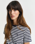 EVENING BLUE, REG STRIPED SHIELD SS T-SHIRT, CLOSE-UP BY GANT AU.
