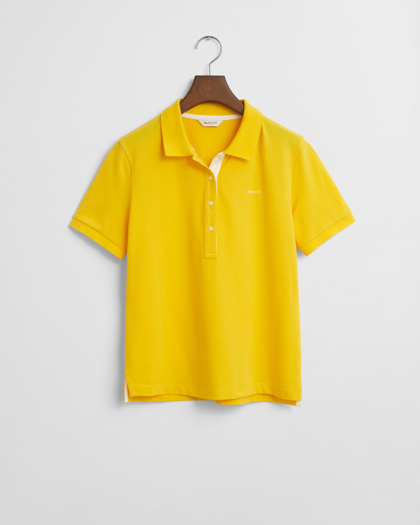 DAFFODIL YELLOW, CONTRAST COLLAR SS PIQUE POLO BY GANT AU.