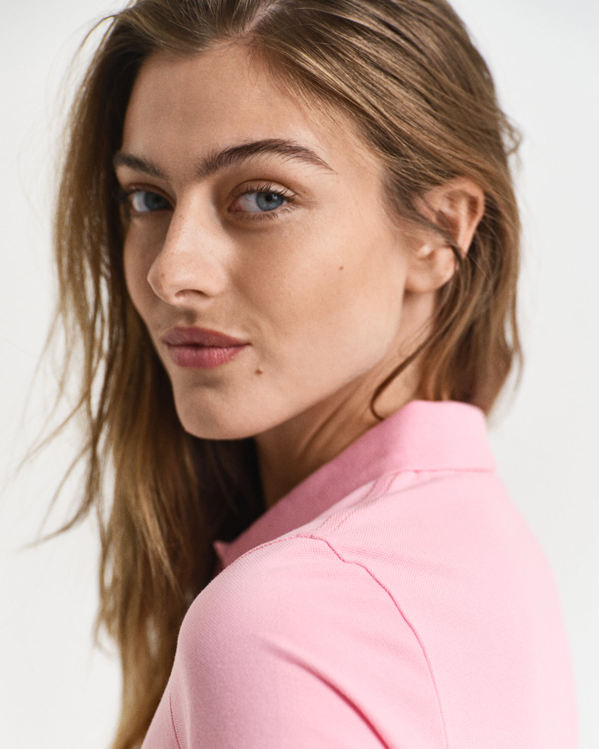 GERANIUM PINK, SHIELD SS PIQUE POLO DRESS, CLOSE-UP BY GANT AU.