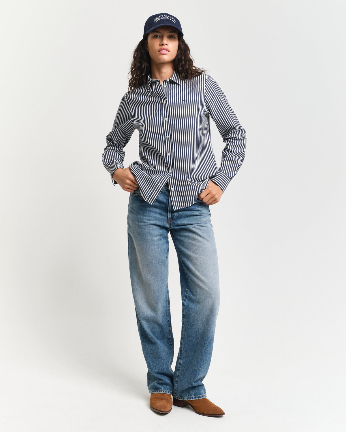 CLASSIC BLUE, REG CLASSIC POPLIN STRIPED SHIRT BY GANT AU.