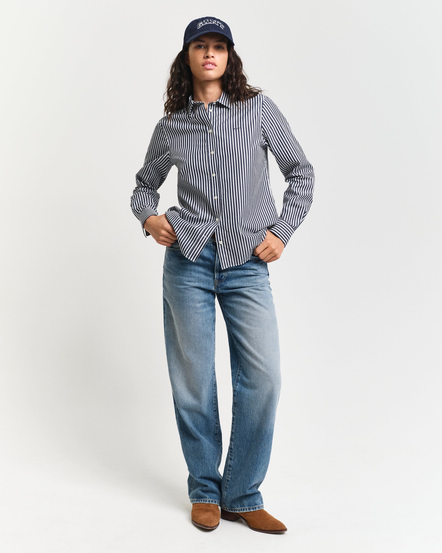 CLASSIC BLUE, REG CLASSIC POPLIN STRIPED SHIRT BY GANT AU.