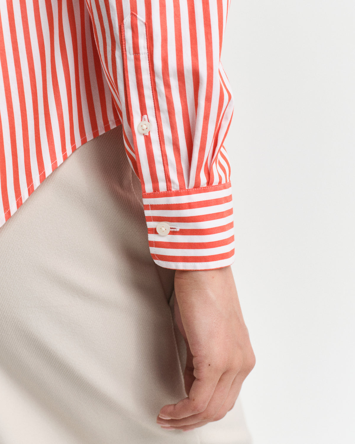 ORANGE RED, REG CLASSIC POPLIN STRIPED SHIRT, CLOSE-UP BY GANT AU.
