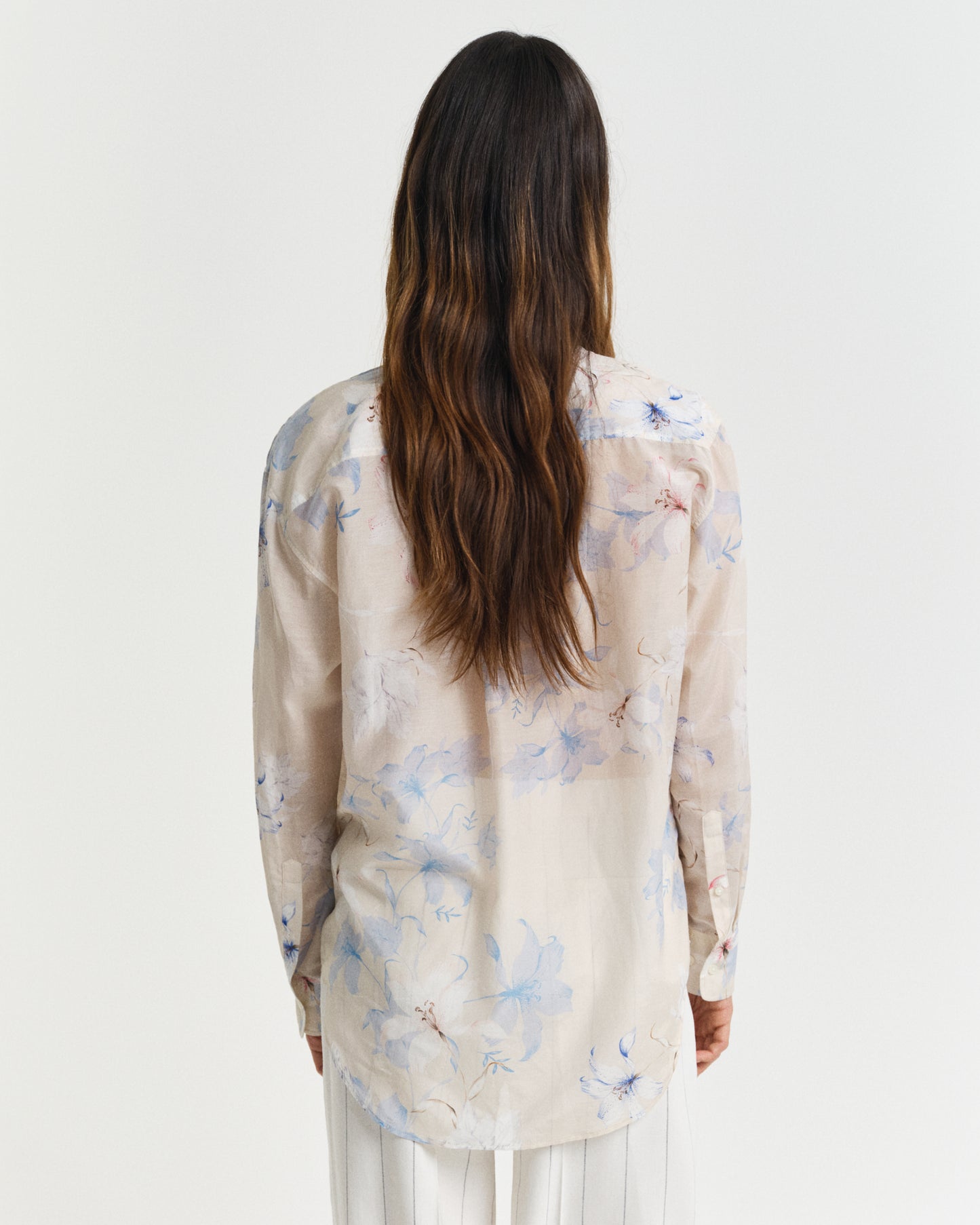 PUTTY, REL FLORAL PRINT COT SILK SHIRT, BACK-VIEW BY GANT AU.
