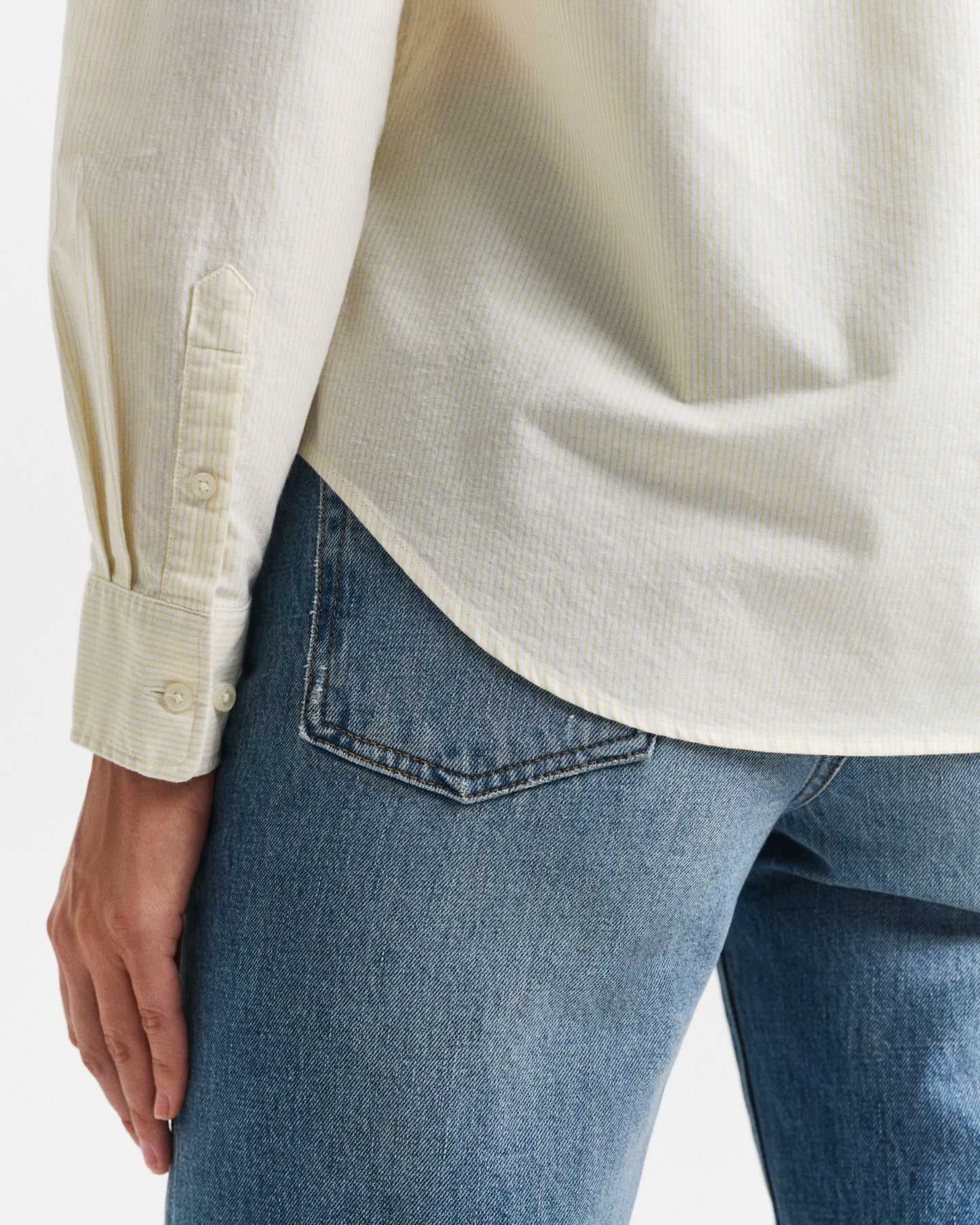 DUSTY LIGHT YELLOW, REG CLASSIC OXFORD STRIPED SHIRT, CLOSE-UP BY GANT AU.