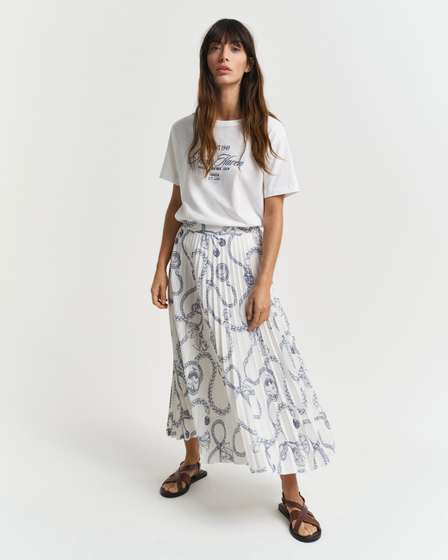 CREAM, SAILING PRINT PLEATED SKIRT BY GANT AU.