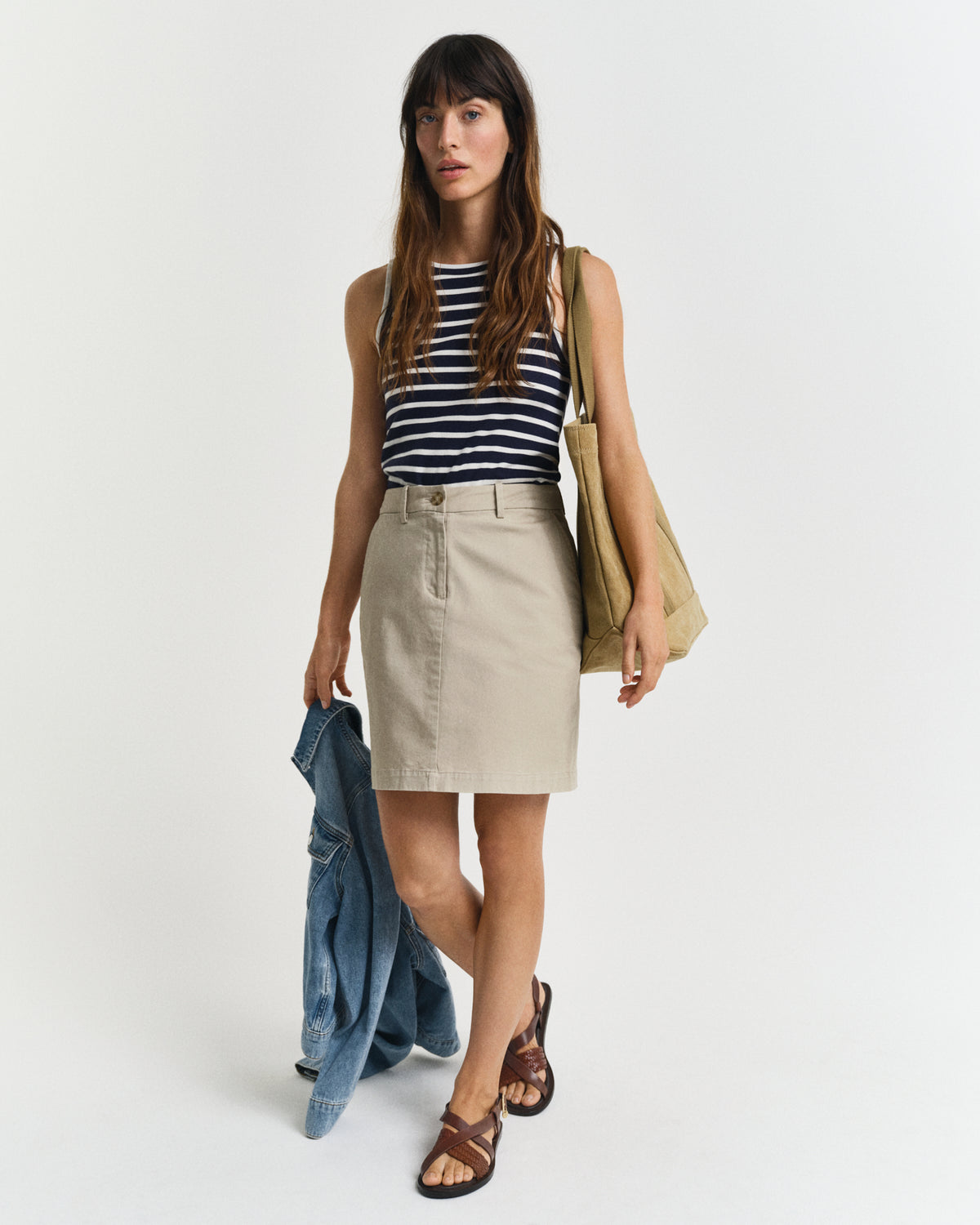 DRY SAND, CHINO SKIRT BY GANT AU.