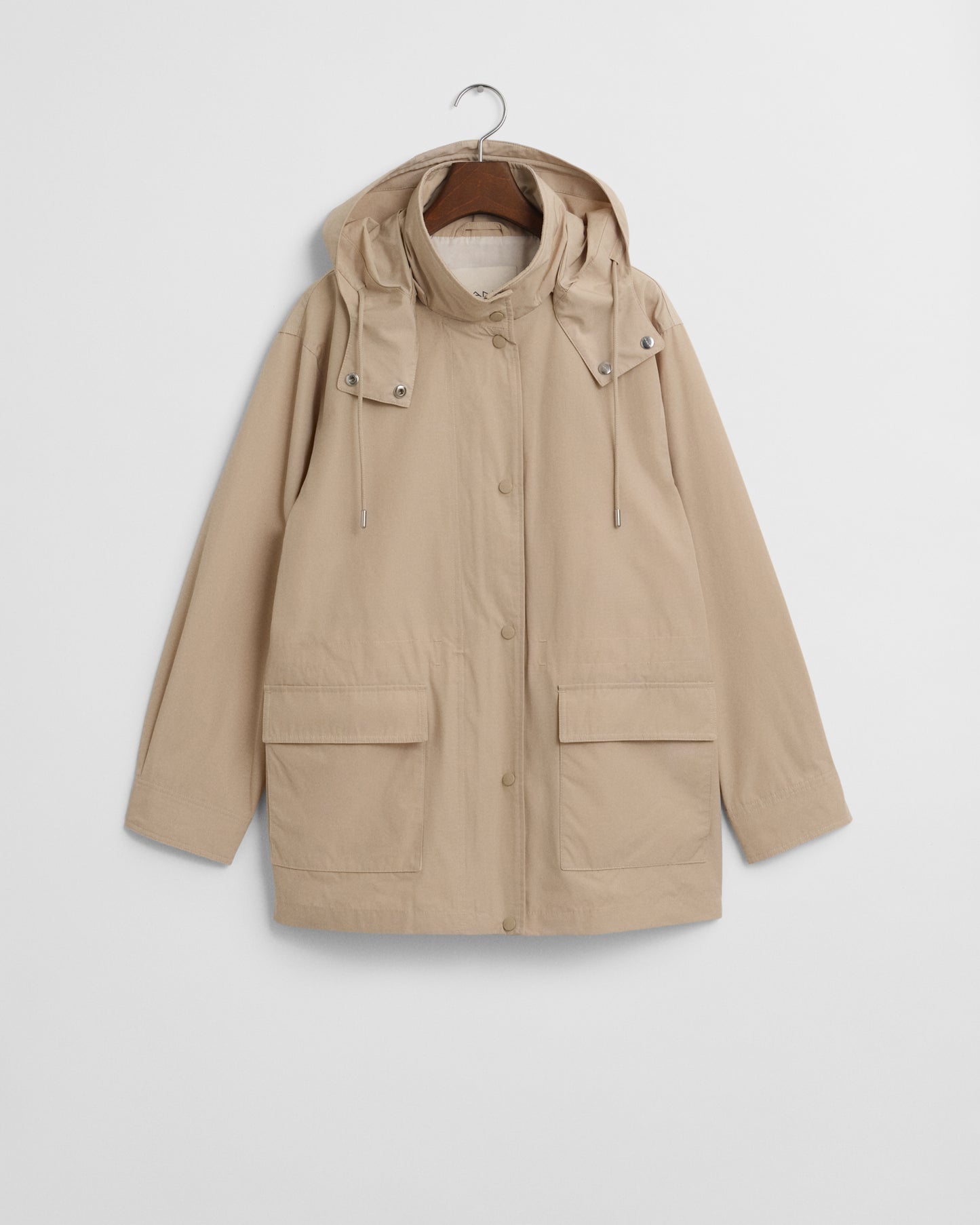 DRY SAND, WIND JACKET, FLAT-LAY BY GANT AU.