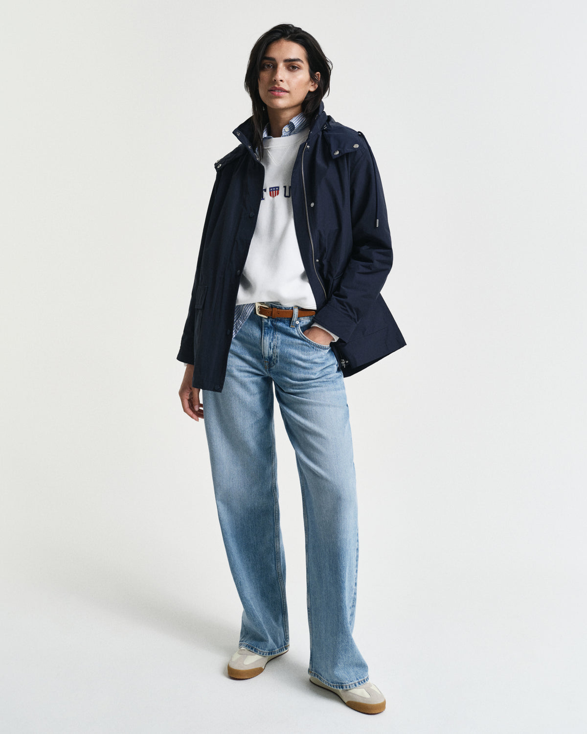 EVENING BLUE, WIND JACKET BY GANT AU.