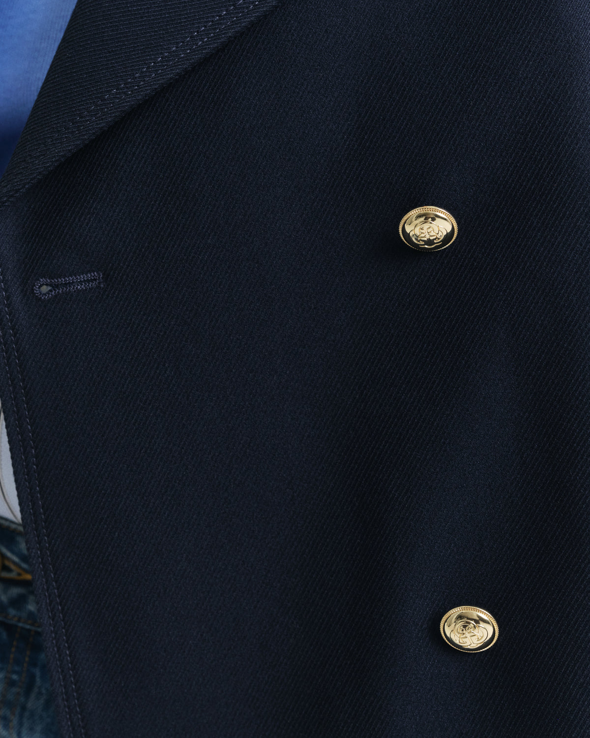 MODEL WEARING SPRING PEACOAT