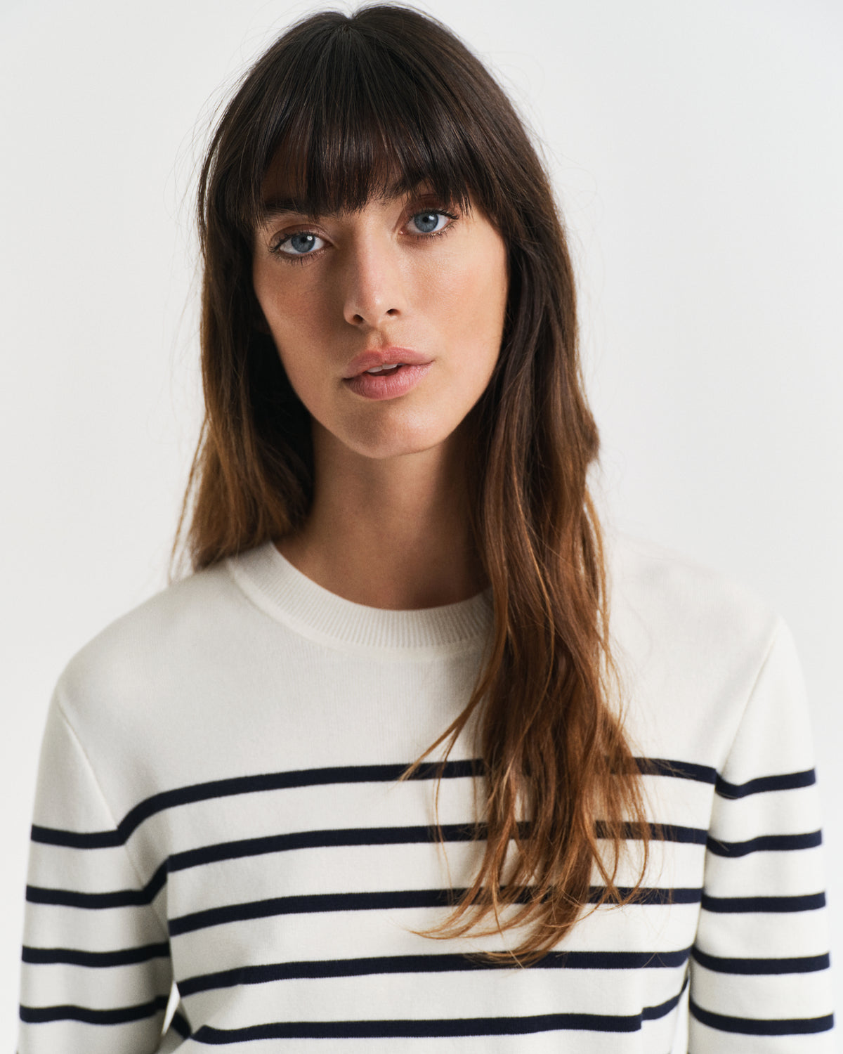 MODEL WEARING STRIPED COTTON C-NECK