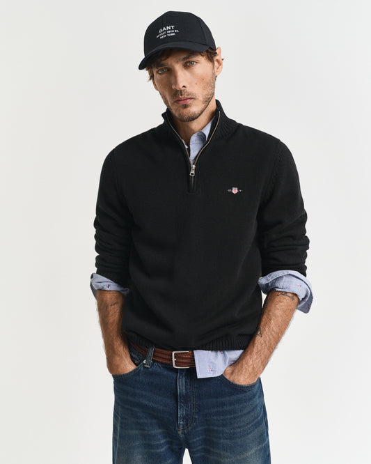 BLACK, CASUAL COTTON HALF ZIP, FRONT-VIEW BY GANT AU.