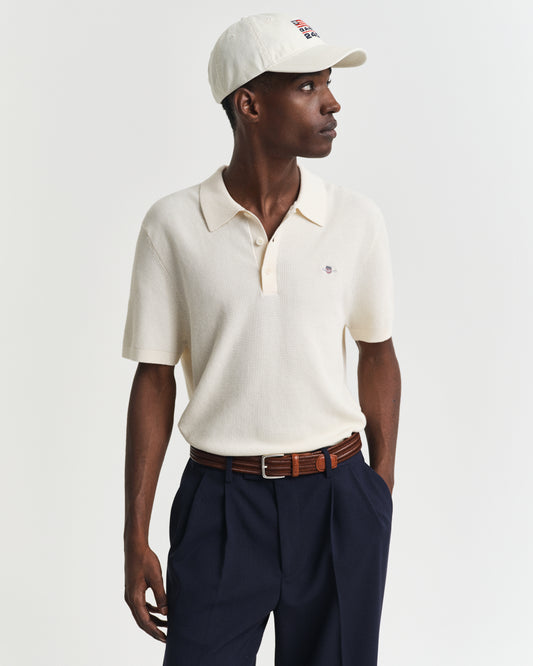 CREAM, MICRO TEXTURED COTTON SS POLO, FRONT-VIEW BY GANT AU.