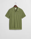KALAMATA GREEN, MICRO TEXTURED COTTON SS POLO, FLAT-LAY BY GANT AU.