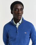 RICH BLUE, CLASSIC COTTON HALF ZIP, CLOSE-UP BY GANT AU.