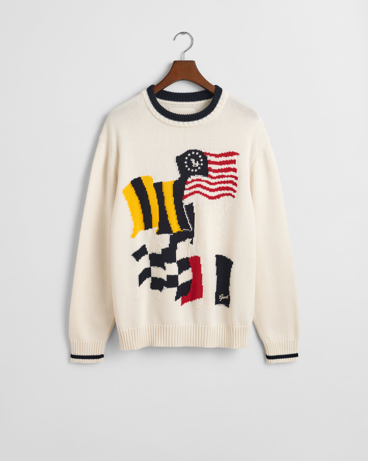 EGGSHELL, FLAG INTARSIA COTTON C-NECK, FLAT-LAY BY GANT AU.