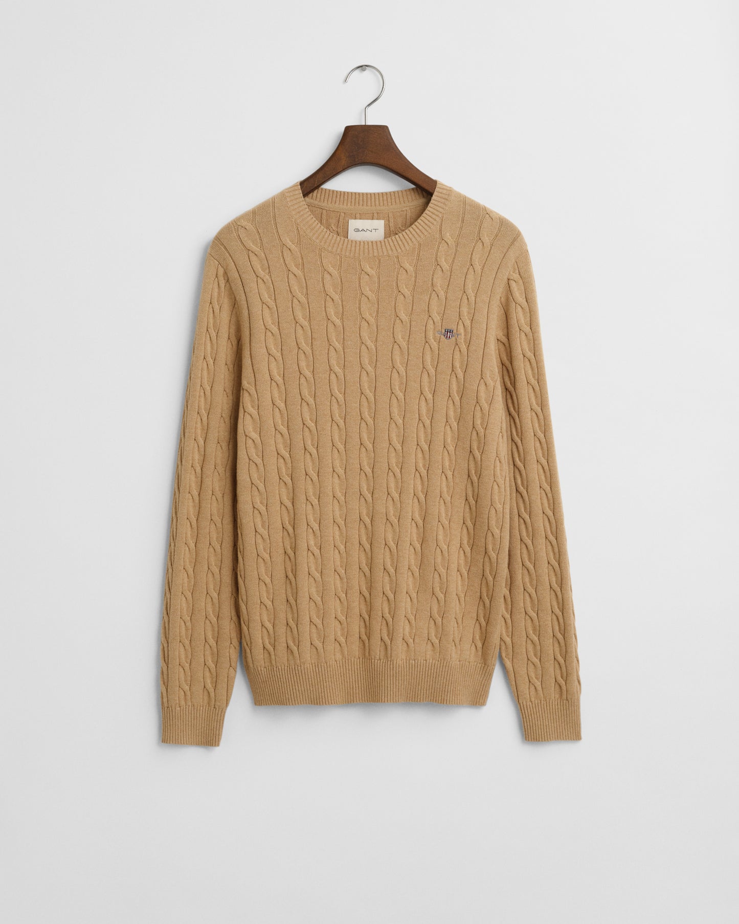 KHAKI MELANGE, COTTON CABLE C-NECK, FLAT-LAY BY GANT AU.