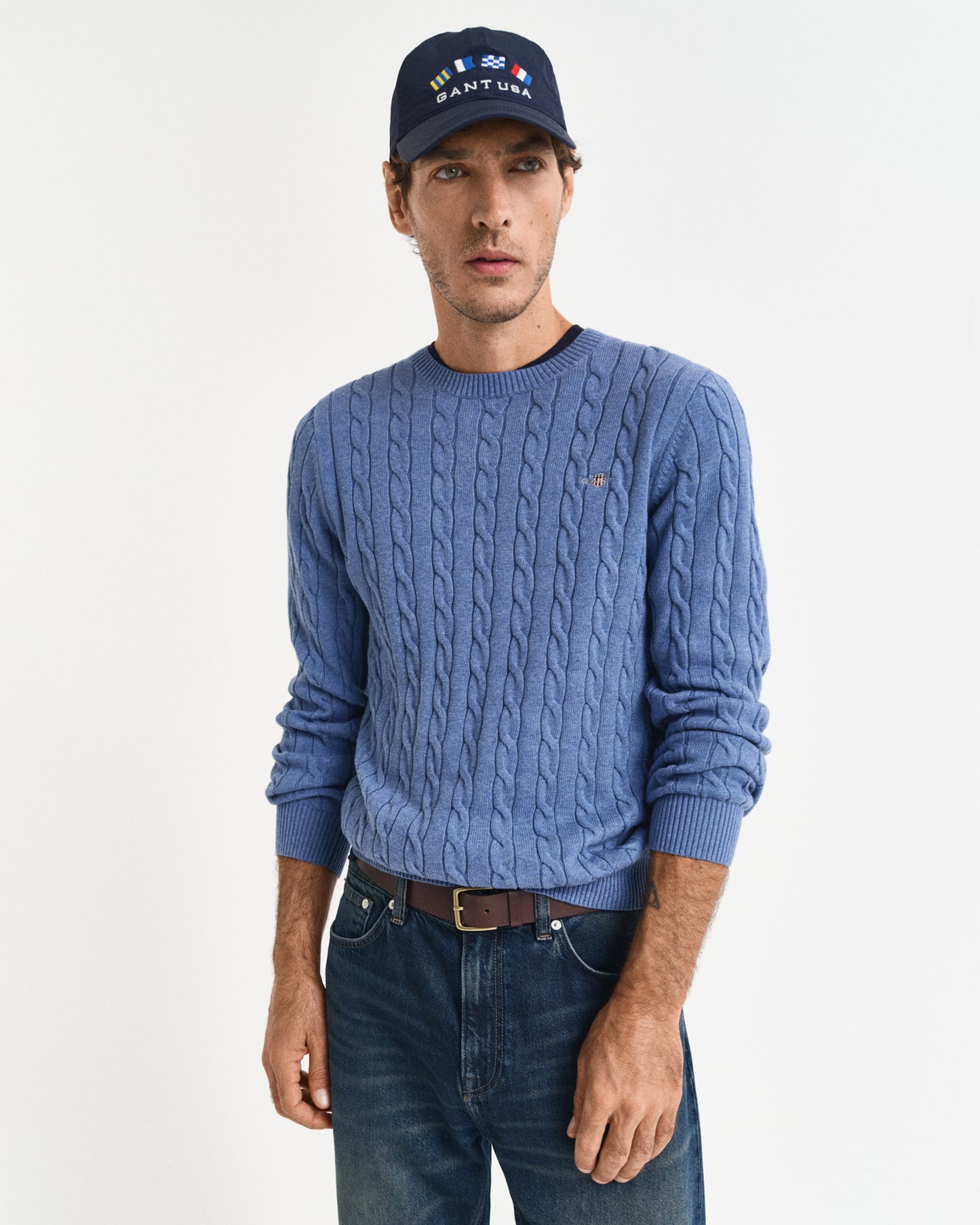 DENIM BLUE MELANGE, COTTON CABLE C-NECK, FRONT-VIEW BY GANT AU.
