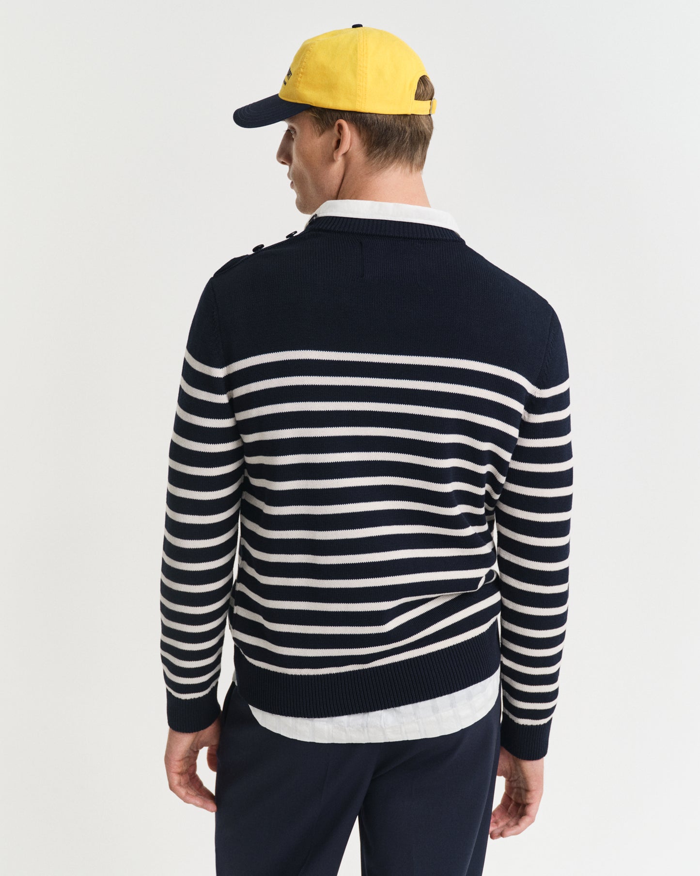 EVENING BLUE, STRIPED COTTON C-NECK, BACK-VIEW BY GANT AU.