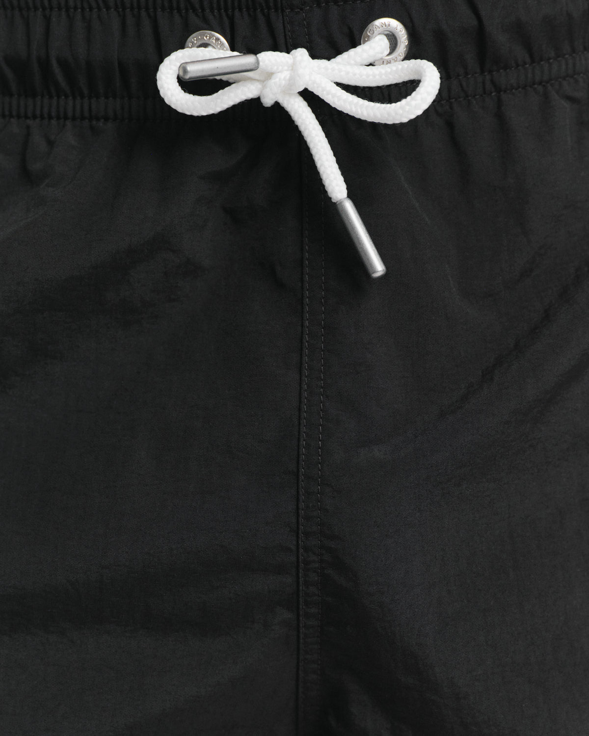 BLACK, SWIM SHORTS, CLOSE-UP BY GANT AU.