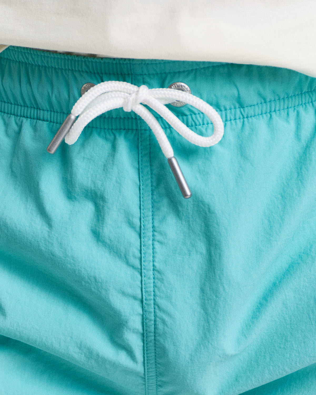 TROPIC BLUE, SWIM SHORTS, CLOSE-UP BY GANT AU.