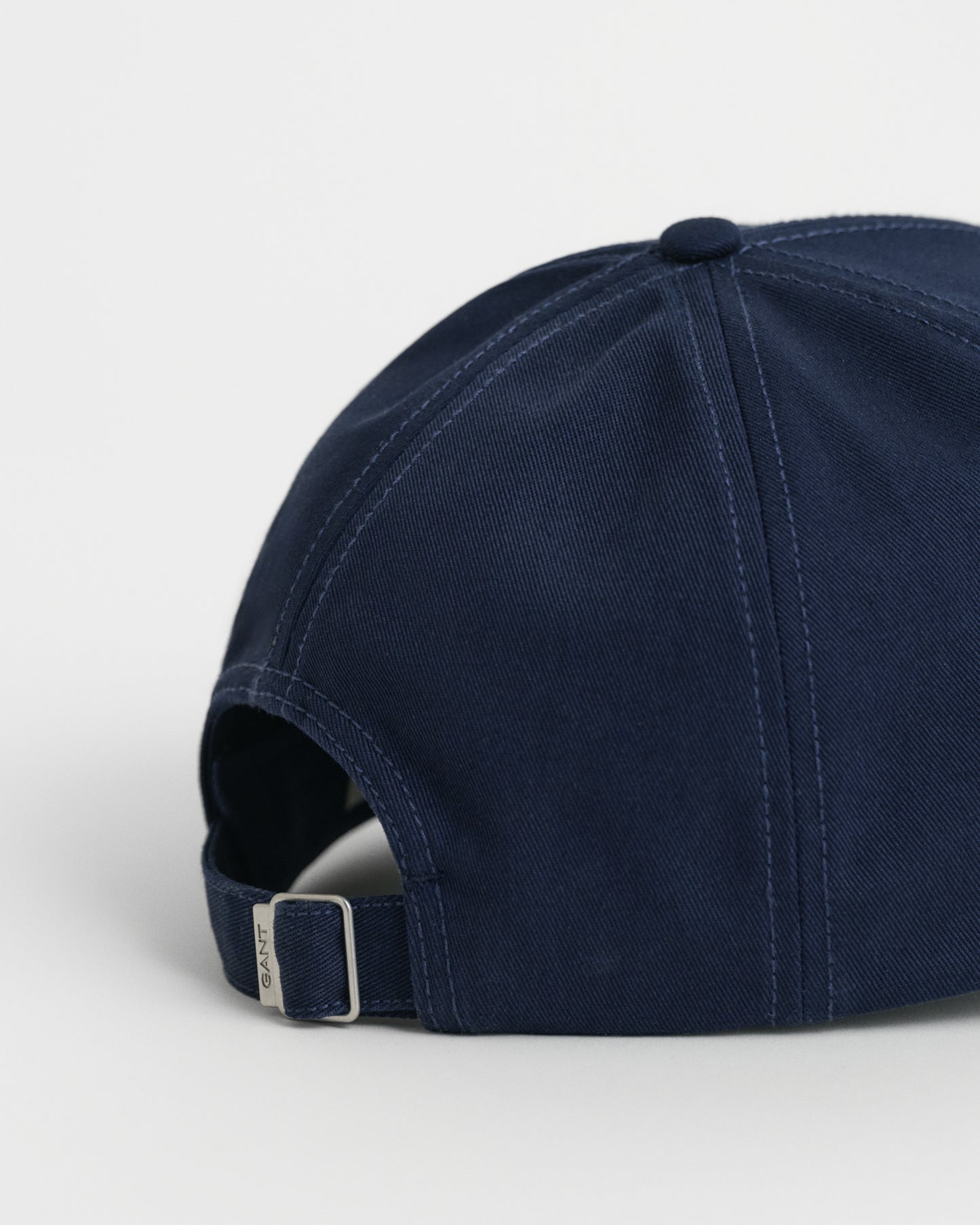 MARINE, HIGH SHIELD COTTON TWILL CAP, FLAT-LAY BY GANT AU.