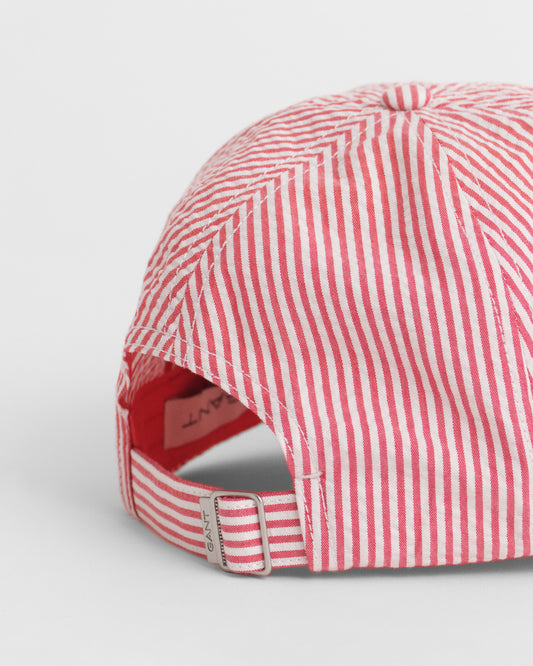 RUBY RED, STRIPED SEERSUCKER CAP, CLOSE-UP BY GANT AU.