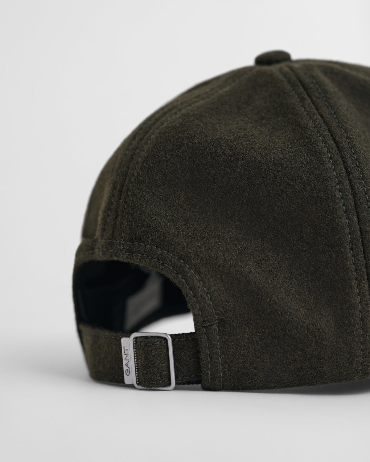 DUSK GREEN, SHIELD MELTON CAP, CLOSE-UP BY GANT AU.