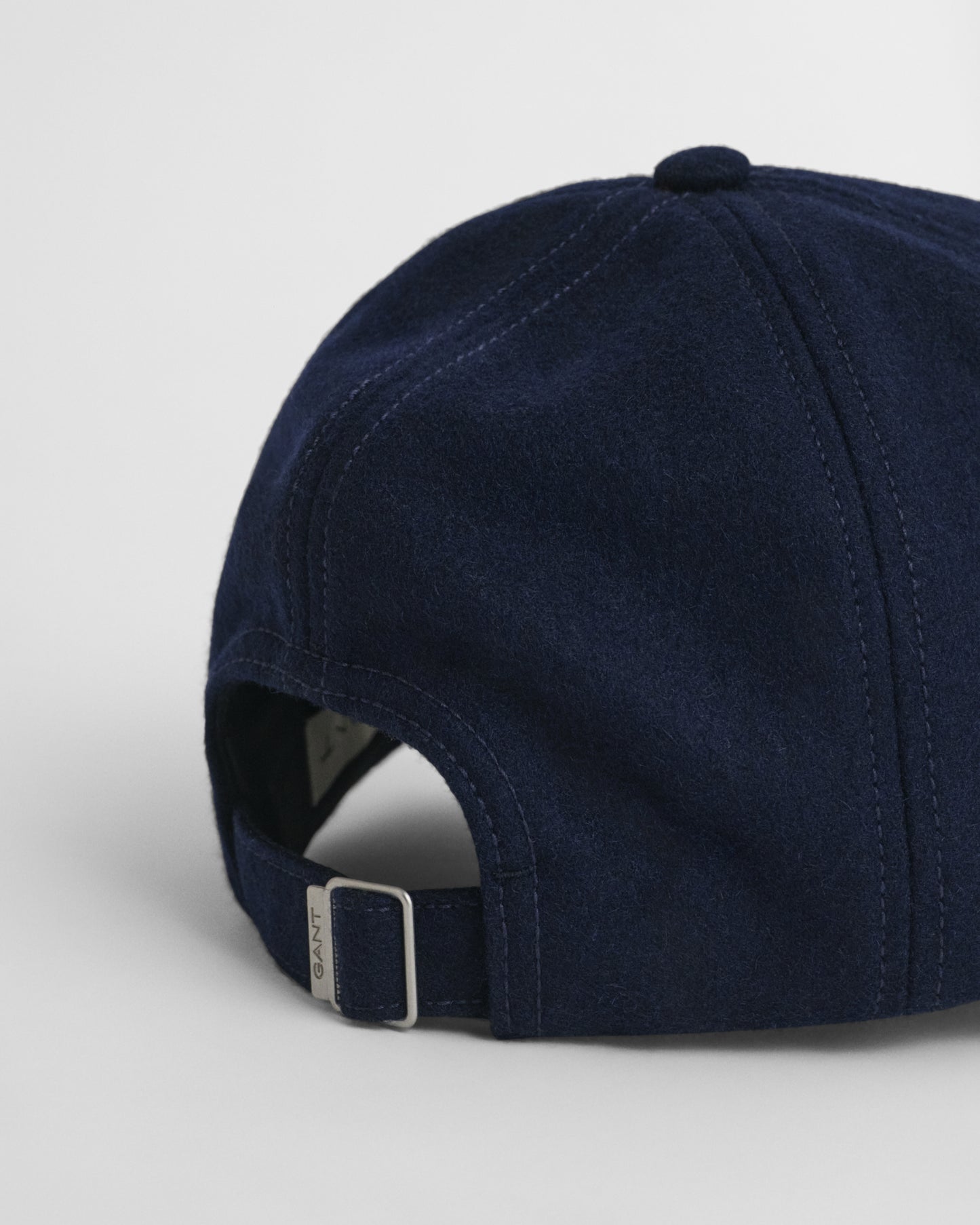 CLASSIC BLUE, SHIELD MELTON CAP, CLOSE-UP BY GANT AU.