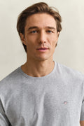 GREY MELANGE, Shield T-Shirt, CLOSE-UP BY GANT AU.