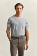 GREY MELANGE, Shield T-Shirt, FRONT-VIEW BY GANT AU.