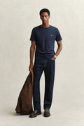 EVENING BLUE, Shield T-Shirt BY GANT AU.