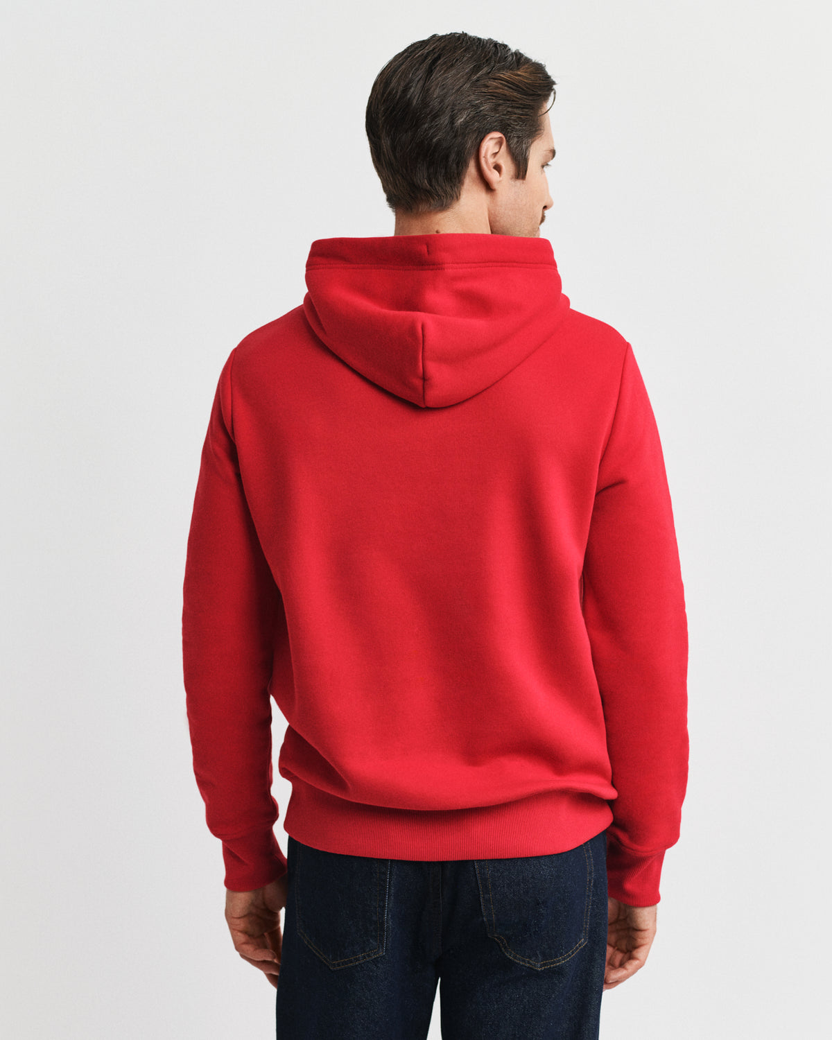 RUBY RED, GRAPHIC HOODIE, BACK-VIEW BY GANT AU.