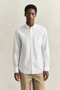 MODEL WEARING REG CLASSIC POPLIN SHIRT