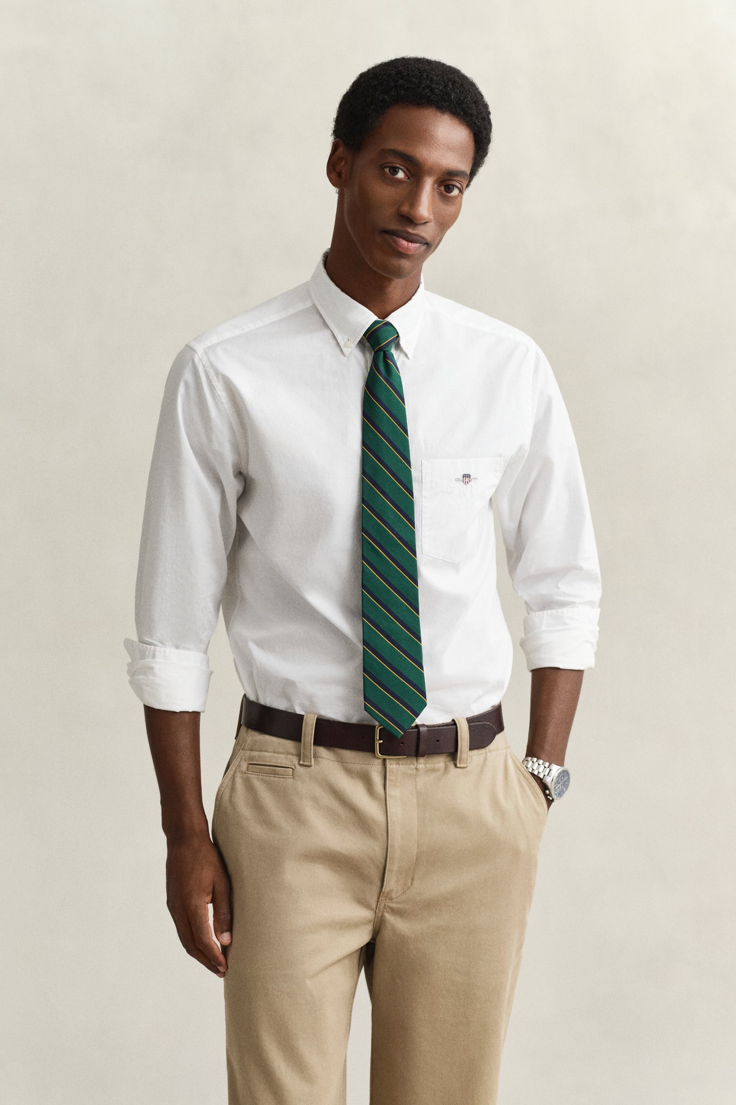 WHITE, REG CLASSIC POPLIN SHIRT, FRONT-VIEW BY GANT AU.