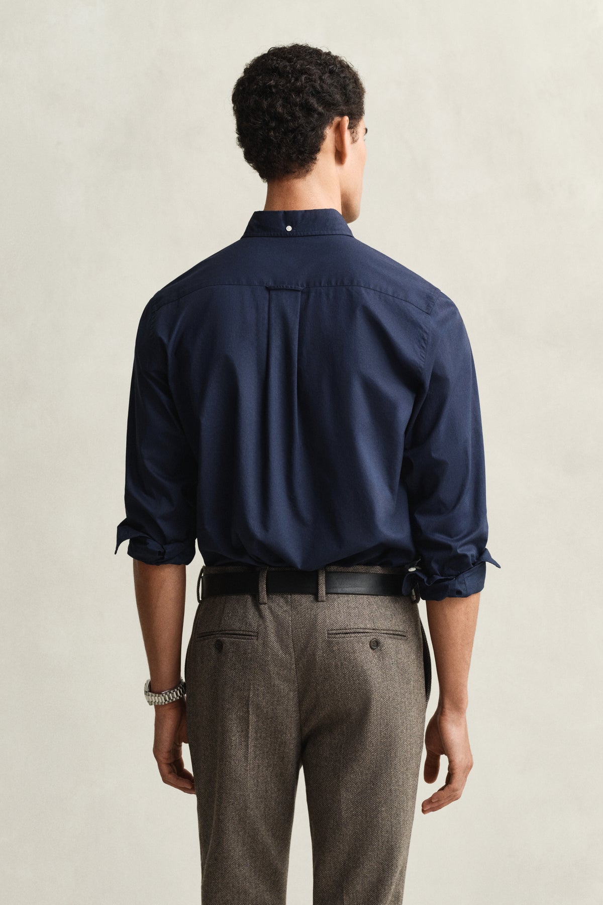 MARINE, REG CLASSIC POPLIN SHIRT, BACK-VIEW BY GANT AU.