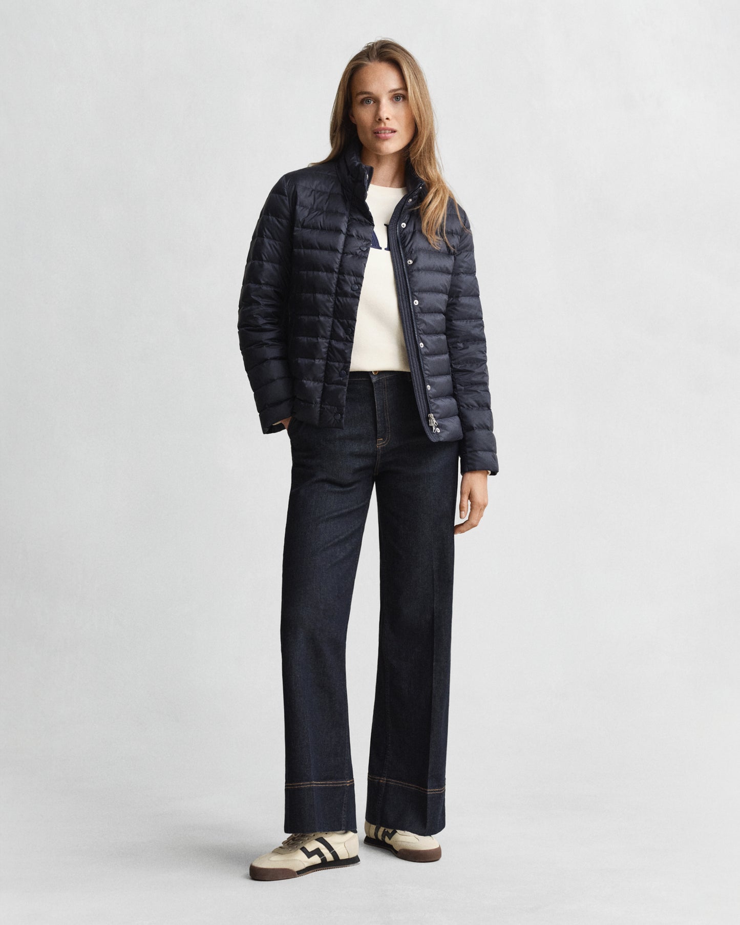 EVENING BLUE, LIGHT DOWN JACKET BY GANT AU.