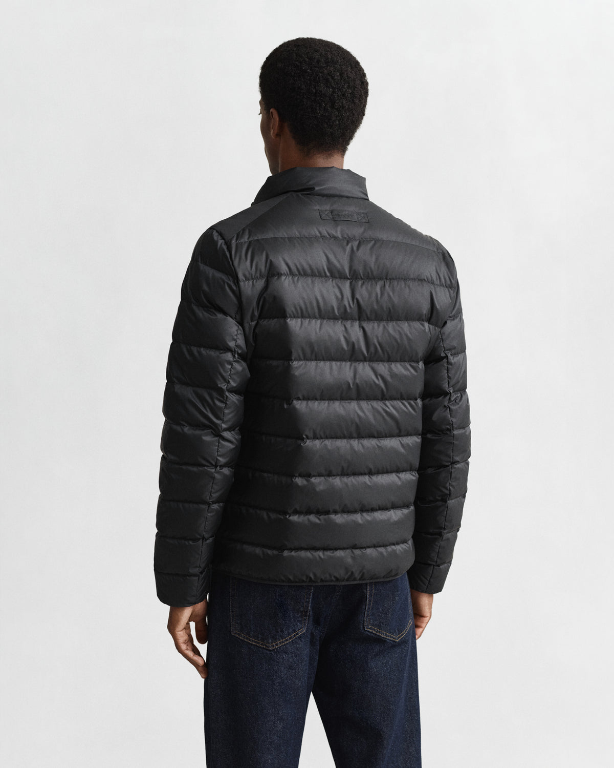 BLACK, LIGHT DOWN JACKET, BACK-VIEW BY GANT AU.