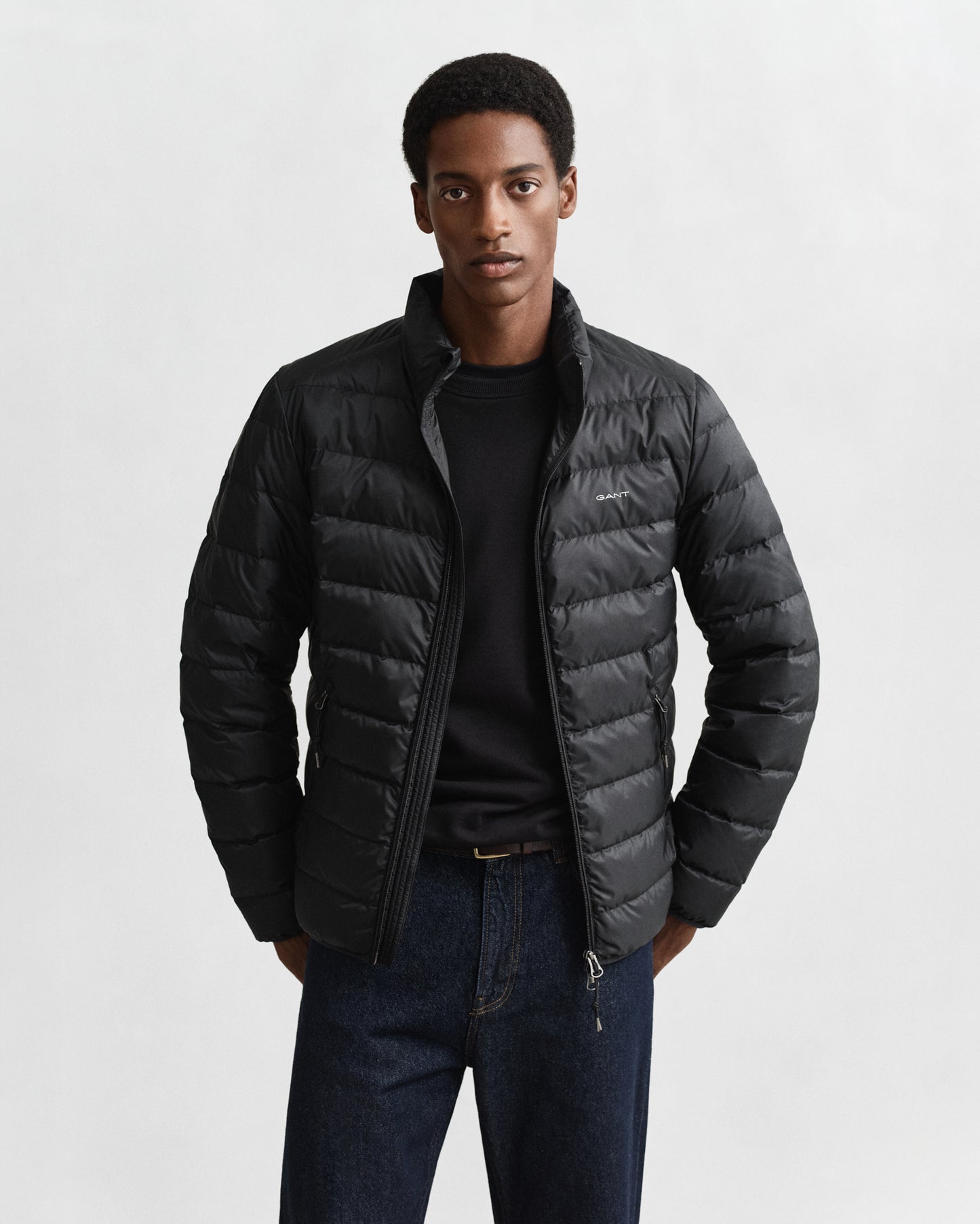 BLACK, LIGHT DOWN JACKET, FRONT-VIEW BY GANT AU.
