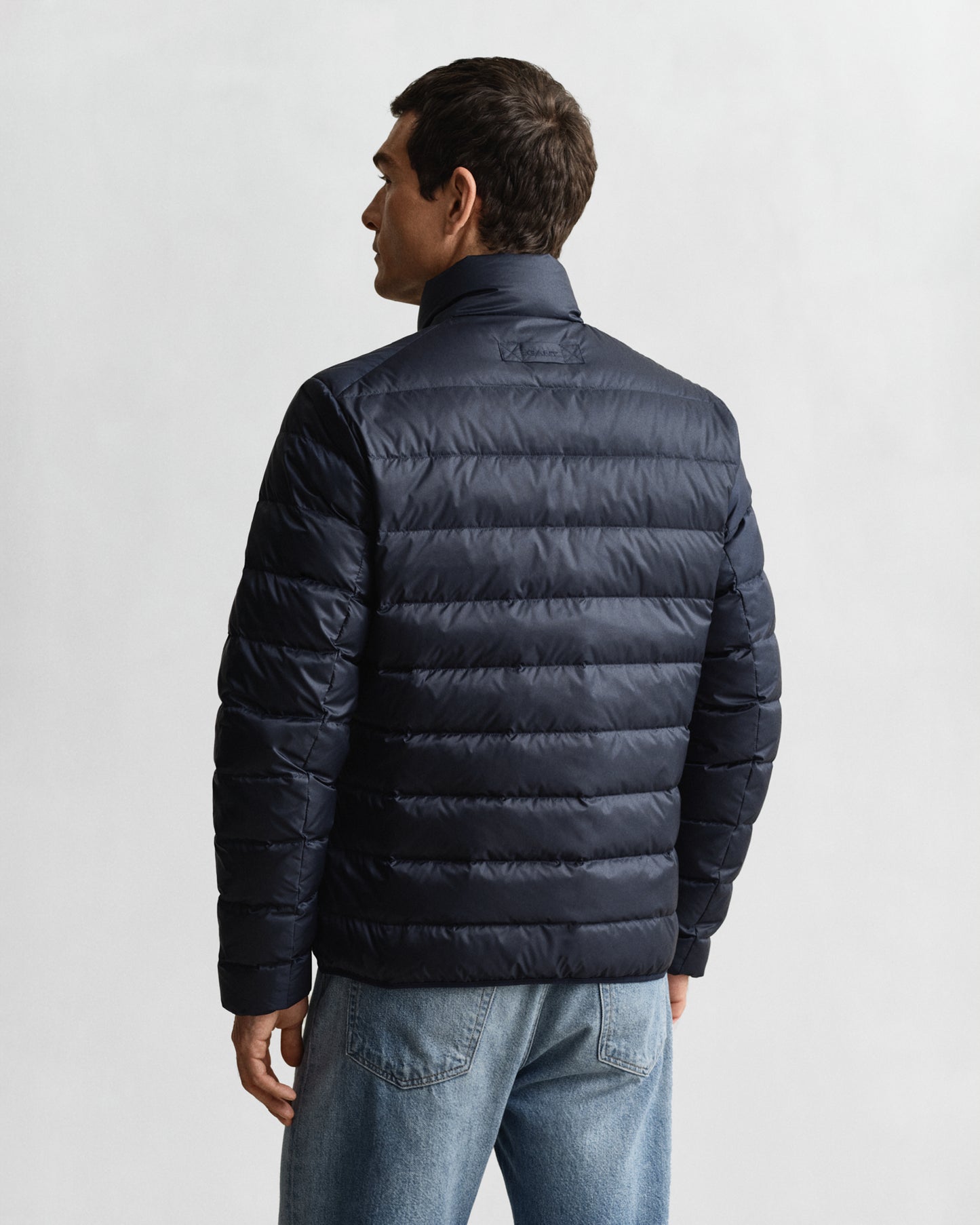 EVENING BLUE, LIGHT DOWN JACKET, BACK-VIEW BY GANT AU.
