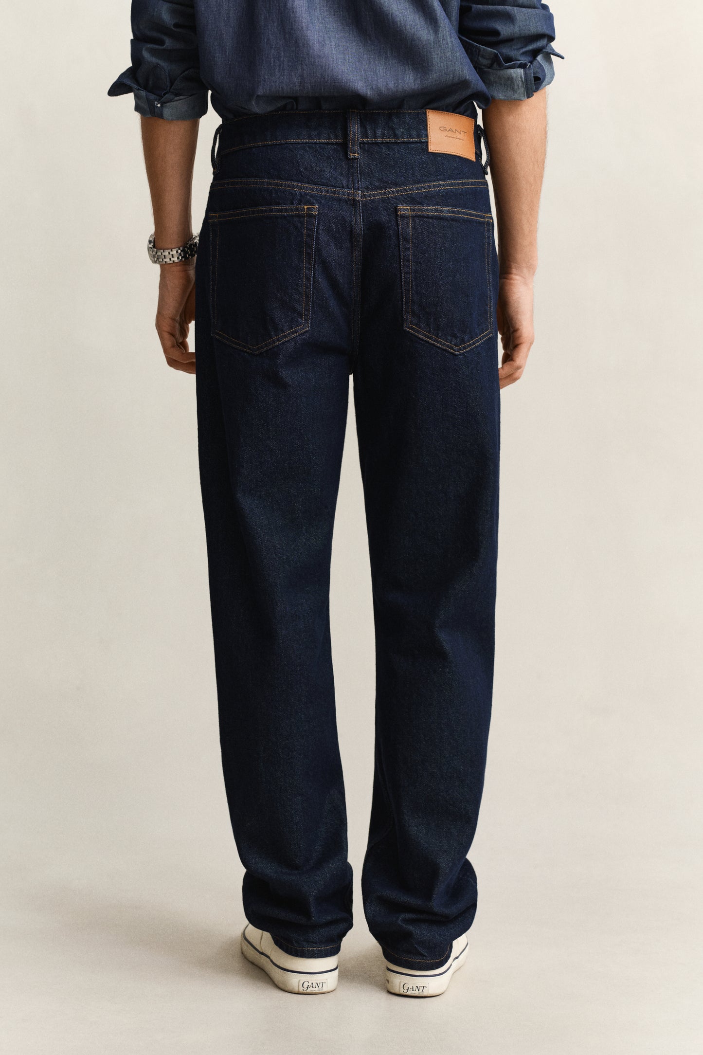 DARK BLUE, Straight Jeans, BACK-VIEW BY GANT AU.