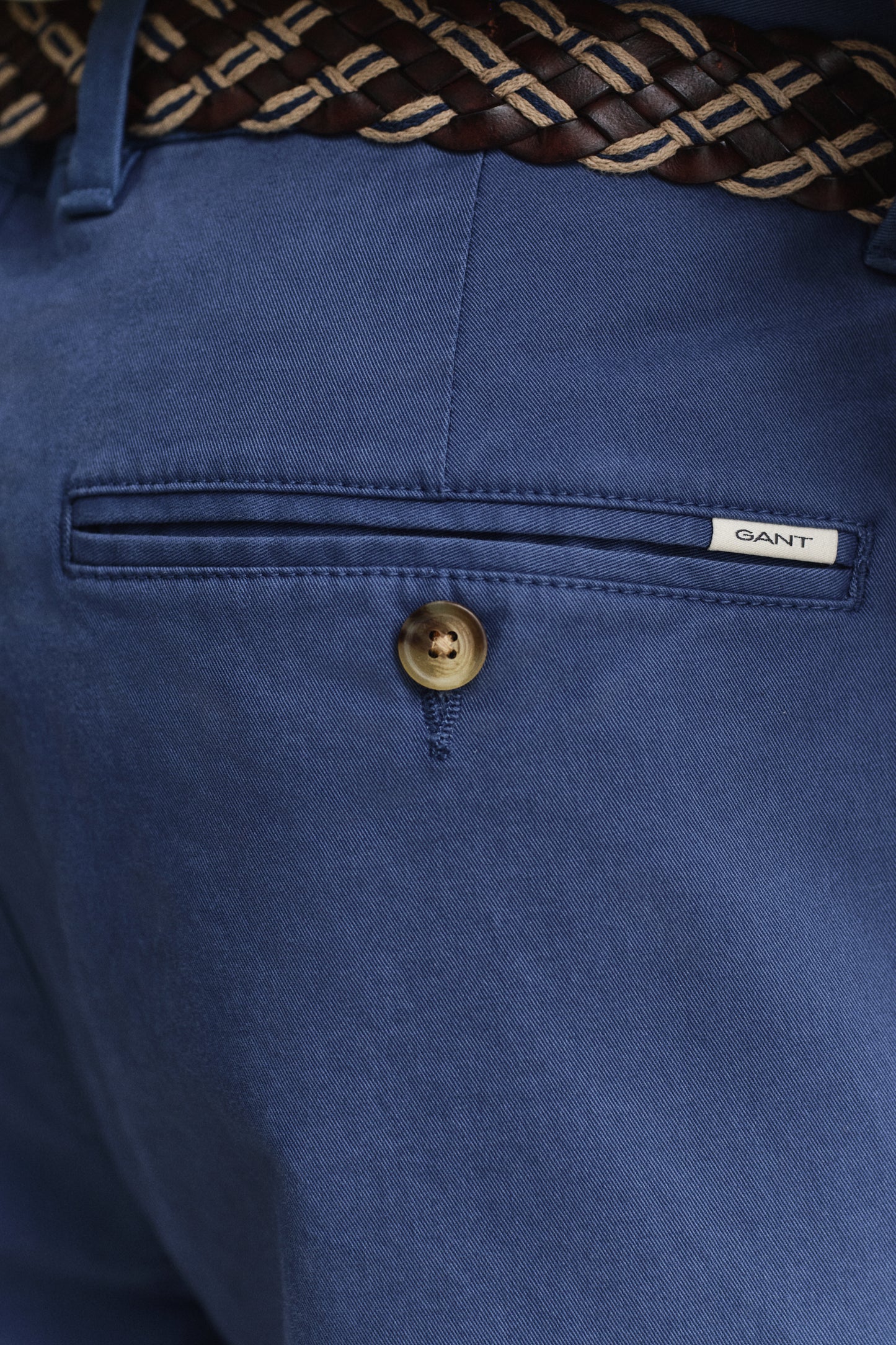 VINTAGE BLUE, Classic Slim Chinos, CLOSE-UP BY GANT AU.