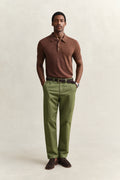 DRY HERB GREEN, Classic Regular Chinos BY GANT AU.