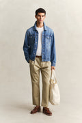 WOODY BEIGE, REG PLEATED COTTON TWILL CHINOS BY GANT AU.
