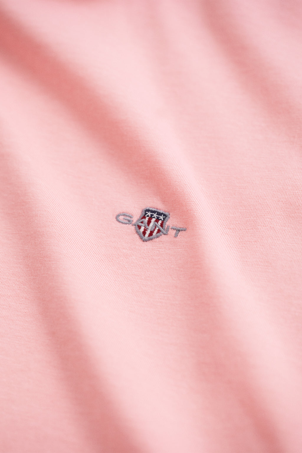 BUBBELGUM PINK, Shield T-Shirt, CLOSE-UP BY GANT AU.