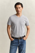 GREY MELANGE, Slim Shield T-Shirt, FRONT-VIEW BY GANT AU.