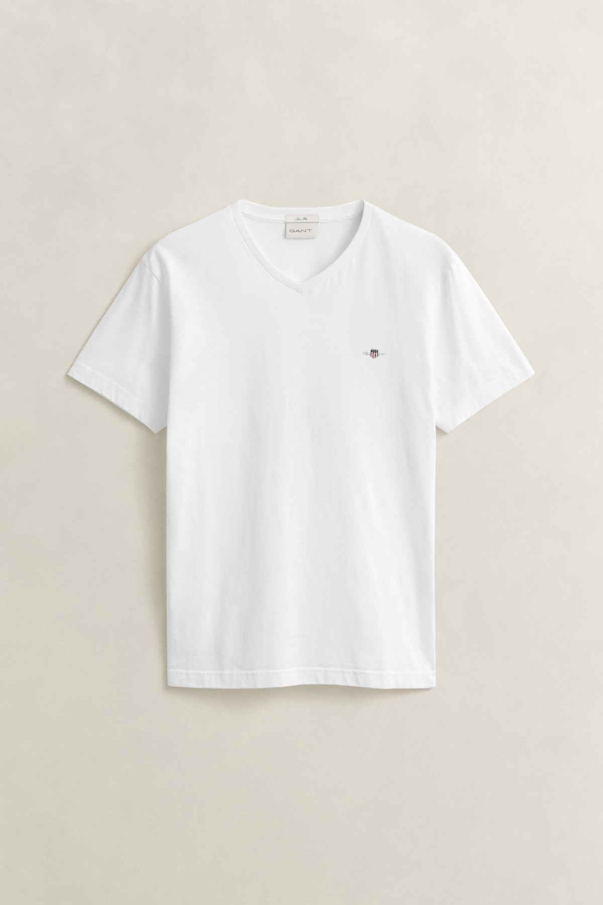 WHITE, Slim Shield T-Shirt, FLAT-LAY BY GANT AU.