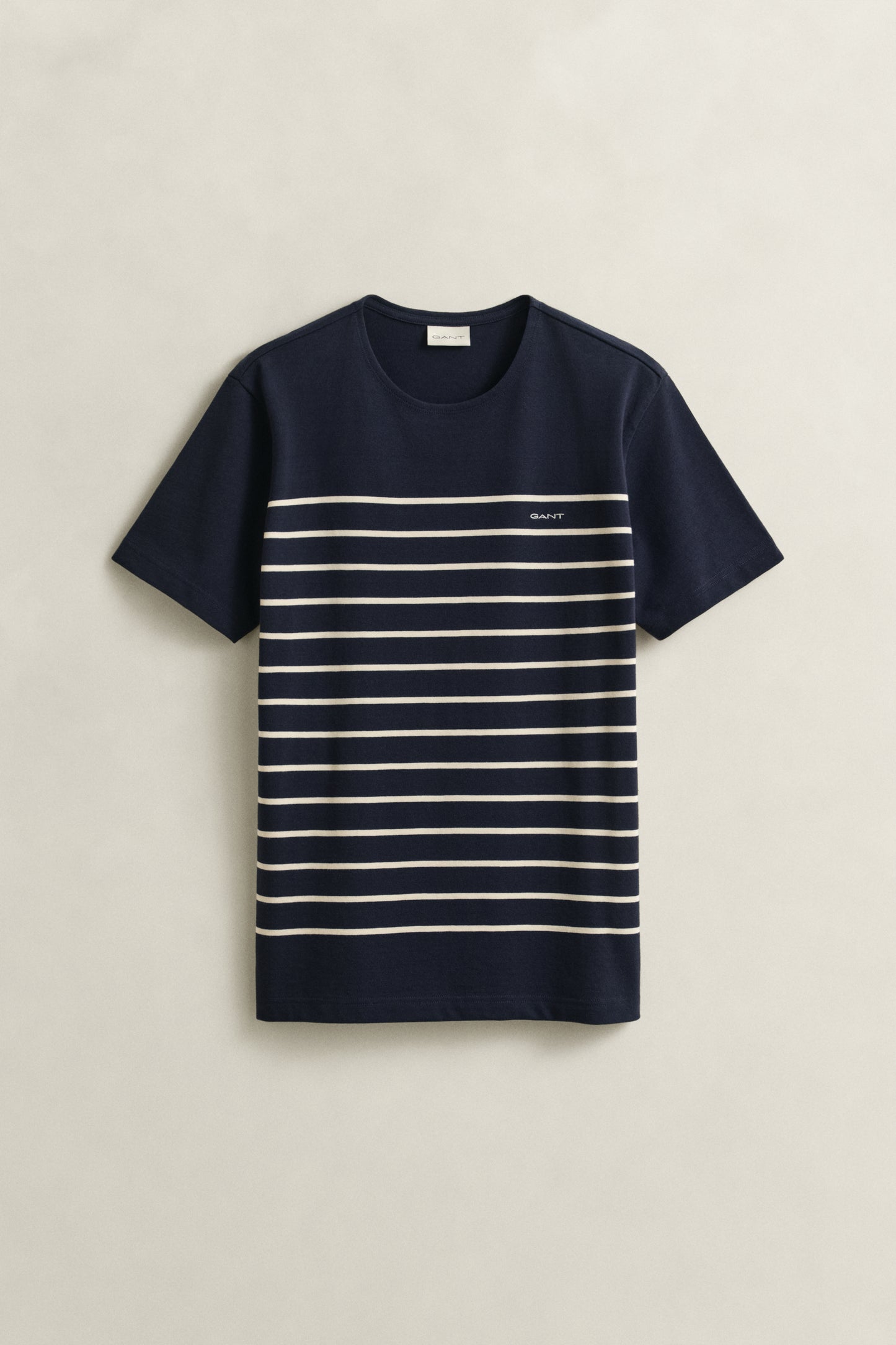 EVENING BLUE, PLACED STRIPE SS TSHIRT, FLAT-LAY BY GANT AU.