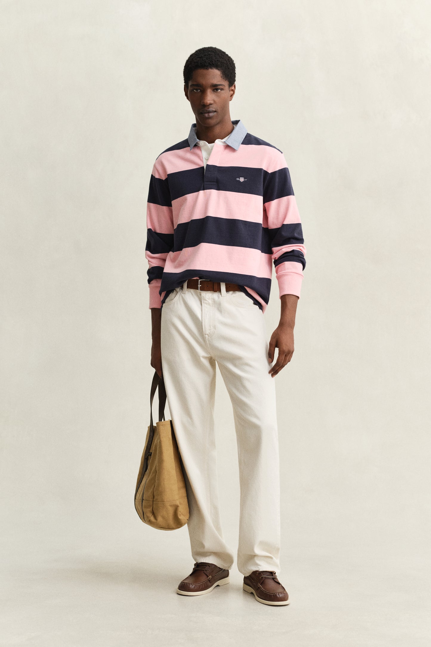 BUBBELGUM PINK, Classic Heavy Rugger BY GANT AU.